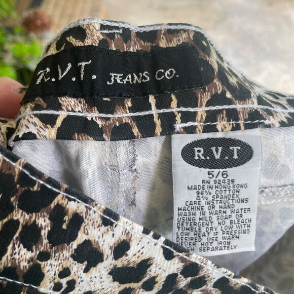 Vintage Y2K NWT RVT Jeans Co 5/6 Leopard High Waist Shorts - Picture 3 of 3
